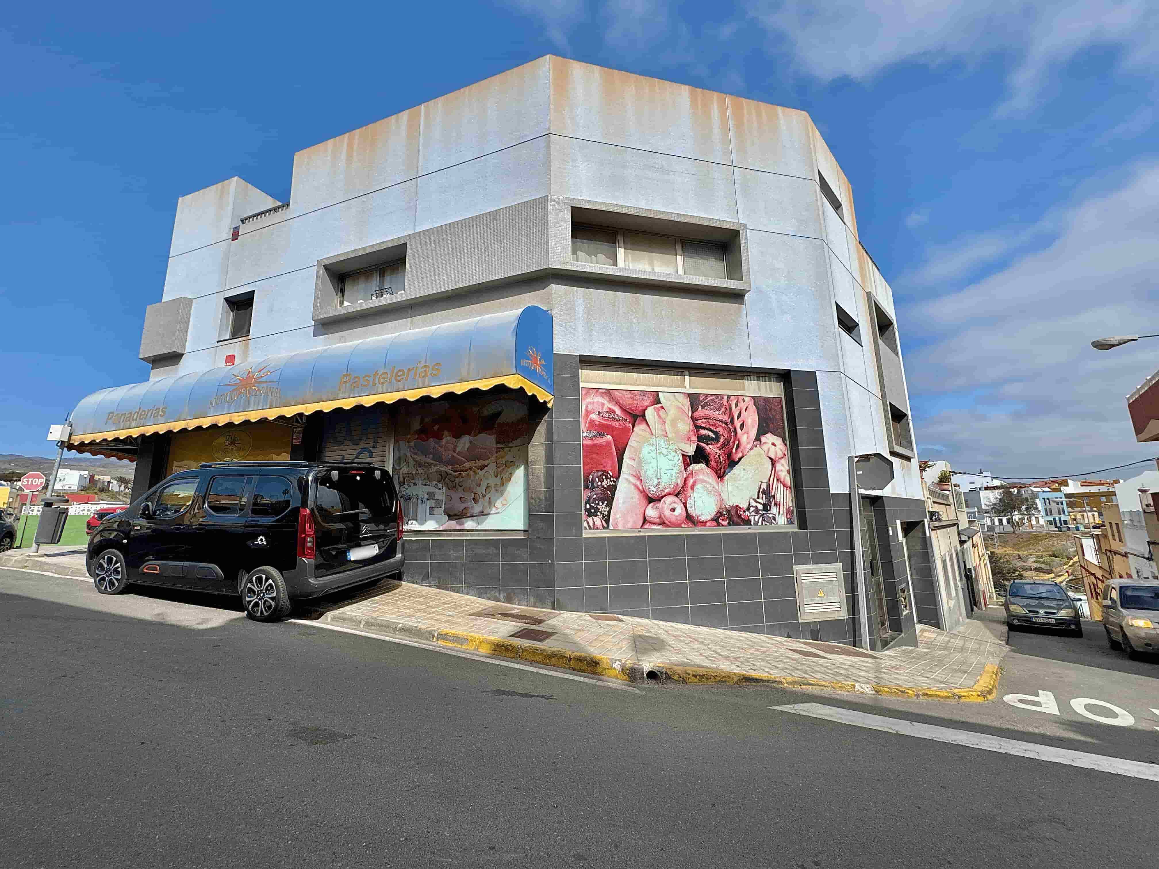 galeria Local en venta en Calle Covadonga